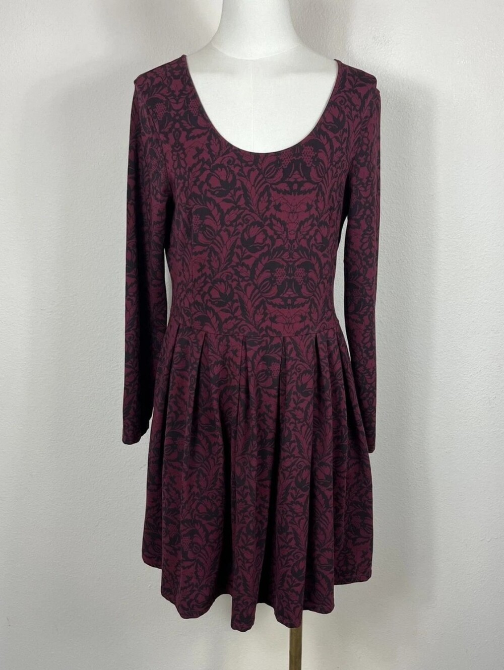 Aritzia Talula Goth Vamp Y2K Cotton Long Sleeve Scoop Dress Burgundy S